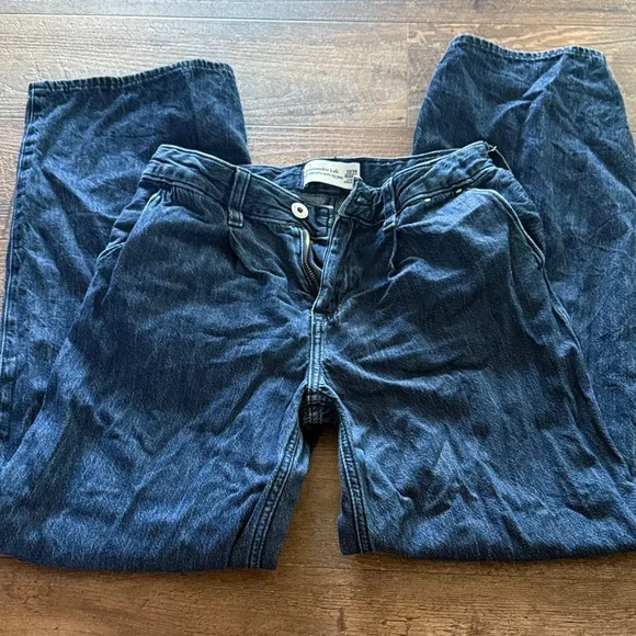 Abercrombie Kids Dark Blue Jeans - Picture 2 of 3